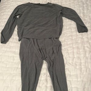 Barefoot Dreams Pajama and Loungewear Set